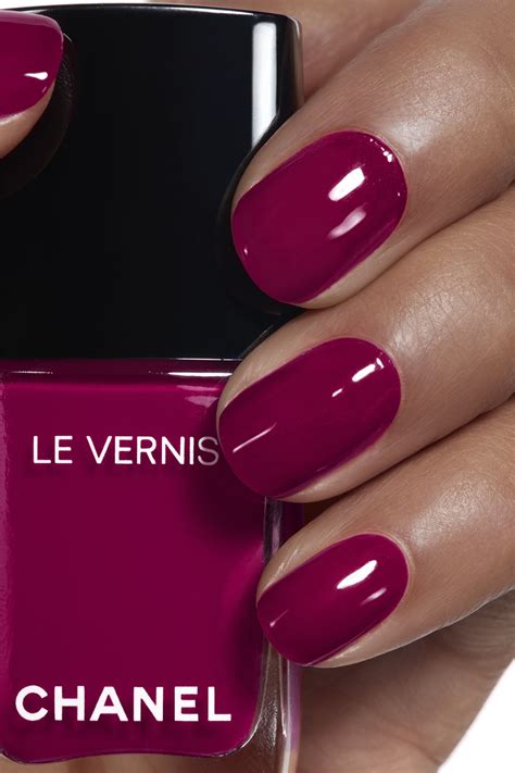 chanel 761 vibration|CHANEL Le Vernis 761 Vibration (Nail Colour) .